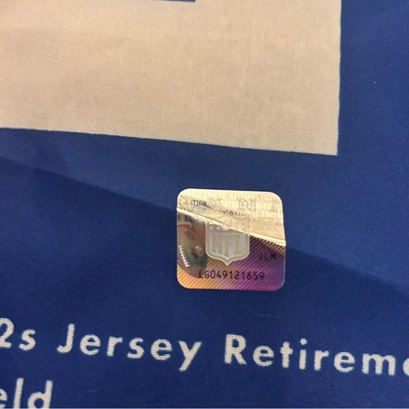 Seahawks Flag & Towel - The 12th man fan flag is a special anniversary memento - Picture 5 of 12